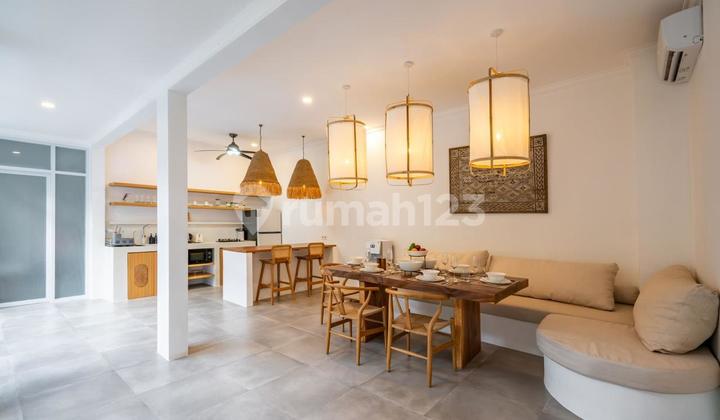 Villa Modern Dekat Pantai di Canggu Kuta Utara Badung Bali