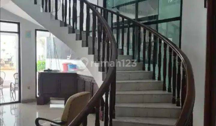 Rumah Mewah Siap Huni Di Green Garden Jakarta Barat  1