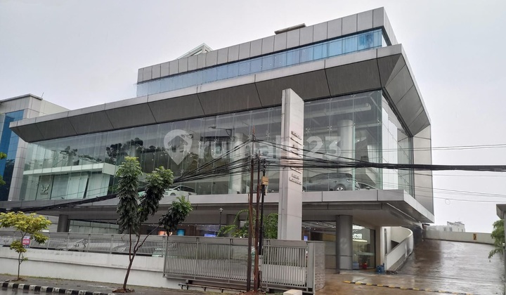 Disewakan Gedung Showroom Di Jl Sultan Iskandar Muda Jakarta Selatan 