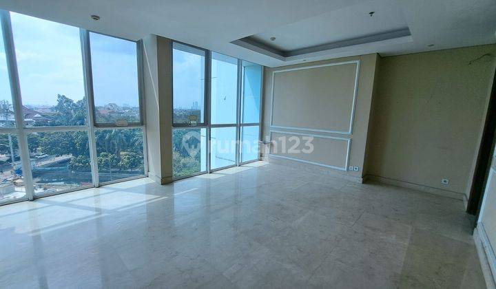 Dijual Unit Gandeng Apartemen The Windsor 4br Private Lift 2