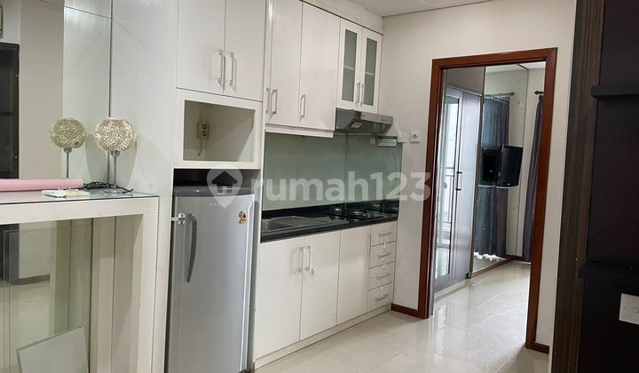 For Sale Thamrin Residence Apartment Fully Furnished 2
