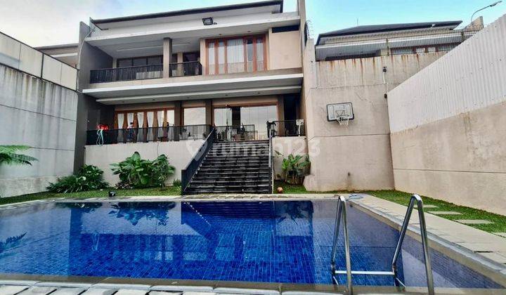 Rumah Luxury With Swimming Pool, di Setra Duta, Bandung Kota 1