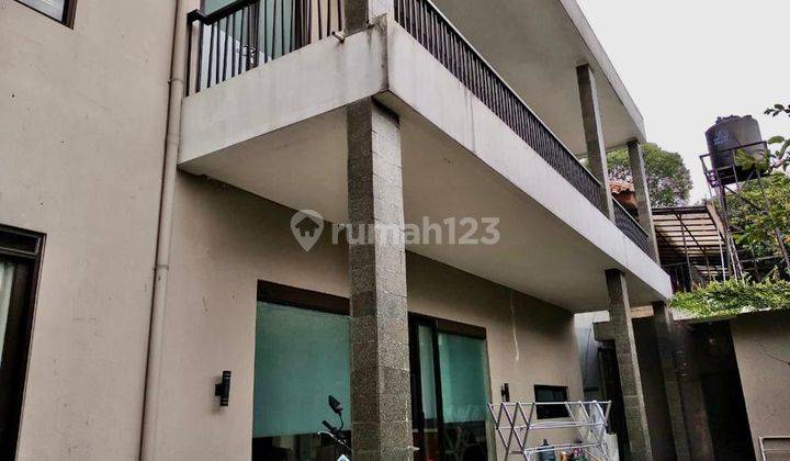 Rumah di Ciumbuleuit Dekat Kampus Unpar, Kampus Itb, Hegarmanah 