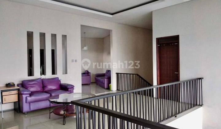 Rumah di Ciumbuleuit Dekat Kampus Unpar, Kampus Itb, Hegarmanah 
