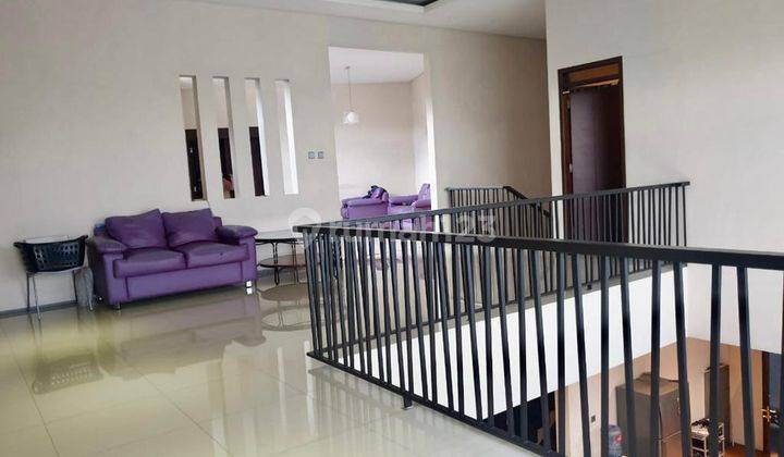 Rumah di Ciumbuleuit Dekat Kampus Unpar, Kampus Itb, Hegarmanah 