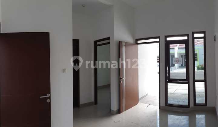 Rumah 700 Jt an Gratis Biaya2, One Gate System di Sayap Summarecon Bandung, Dekat Tol dan Supermarket 2