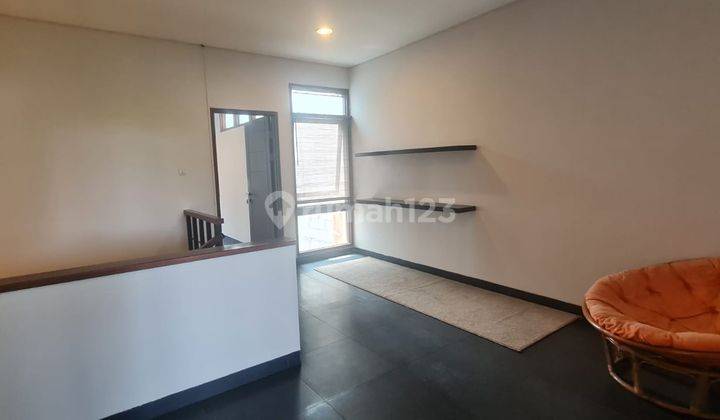 Rumah Nyaman Terawat Furnished di Setra Duta, Bandung Utara 2