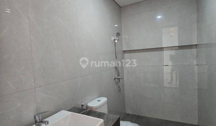 Ready, Rumah Baru Ada Pool di Setra Duta, Bandung Utara 2