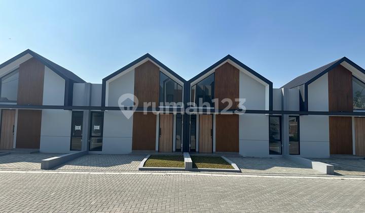 Modern Minimalist New House in Kopo – Strategic Location Near Highway & City Center