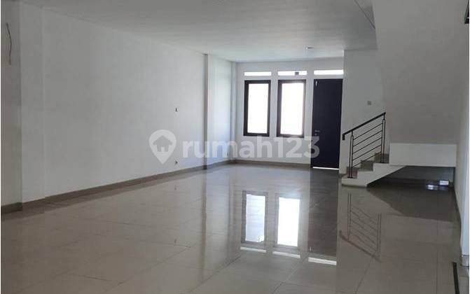 2-Story Shop House 6 Meters Wide in Batununggal Indah Raya, Spacious & Functional Room 2