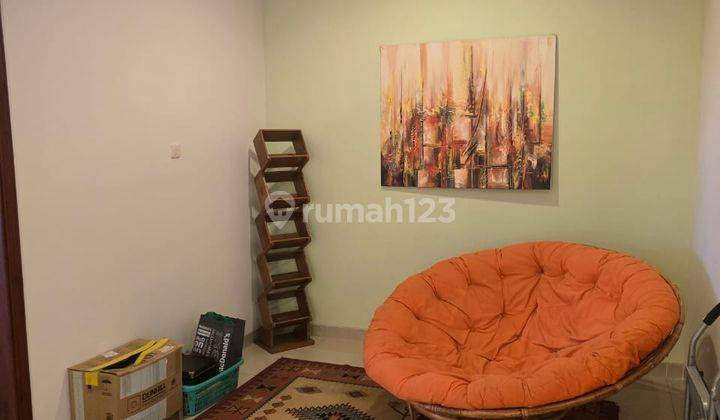 Rumah Nyaman Siap Huni, Full Furnished di Setraduta. Dekat Kampus Dan Rshs 2