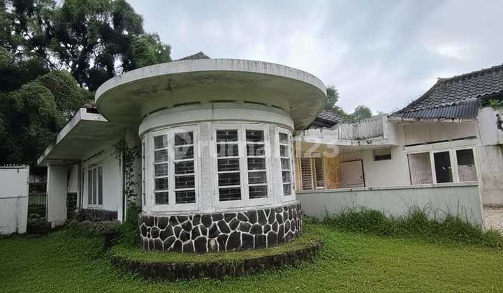 Rumah di Tengah Kota Bandung, Alun-Alun, Dewi Sartika Cocok untuk Cafe, Kantor, Kursus, Toko