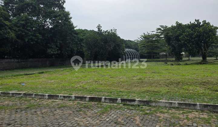 Tanah strategis di area Setrasari, sayap Pasteur. Cocok Untuk Restoran atau Cafe, Dekat Kampus Maranatha
