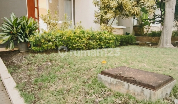 Rumah Cantik & Asri 2 Lantai dengan Taman Belakang di Kbp-Kota Baru Parahyangan 2