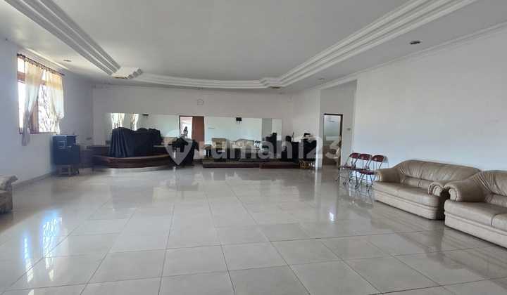 Disewakan Rumah Cocok untuk Gudang, Kantor, Cargo Masuk Kontainer di Sayap Pajajaran, Bandung