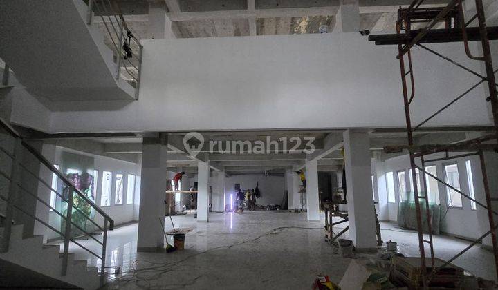 Disewakan Gedung Surapati Cocok Untuk Kantor, Kampus di Mainroad Sayap Dago, Riau Bandung Kota 2