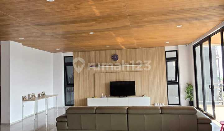 Rumah Villa Bs Airbnb, Kamar Lengkap Wc Dalam Di Setraduta, Pasteur Bandung Utara. Dekat Kampus, Tol, Rshs 12