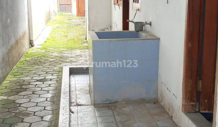 Rumah di Caturtunggal, halaman dpn luas & halaman blkg. Cck untuk usaha.Area bisnis & komersil. 11