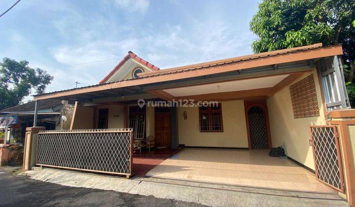 Rumah siap huni di Panembahan, Kraton.Lingkungan tenang & nyaman.SHM, IMB.Dekat dg Alun-alun Kidul. 2