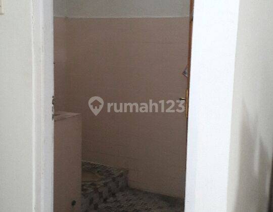 Gudang siap pakai di Maguwoharjo lengkap dg kantor. 8