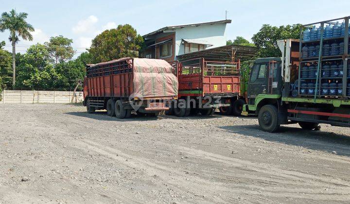 Tanah Pekarangan & kantor 2 lantai,  di depan Pabrik AQUA Klaten.Area Industri & Pergudangan. 1