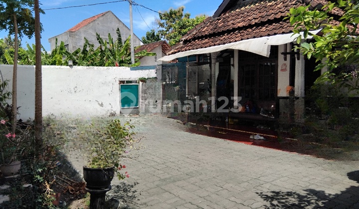 House for Rent in Front of Ahmad Dahlan University (Campus 4) South Ring Road.