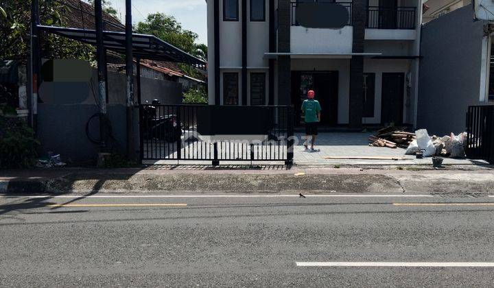 Ruko 2 Lantai Dekat Tugu Yogyakarta. Cck Untuk Kantor. Halaman Parkir Luas. 1