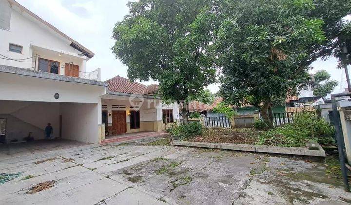 Rumah Asri Di Timoho, Halaman Luas. Semi Furnished. Lokasi Strategis Di Tengah Kota, Kemana-Mana Dekat. 2