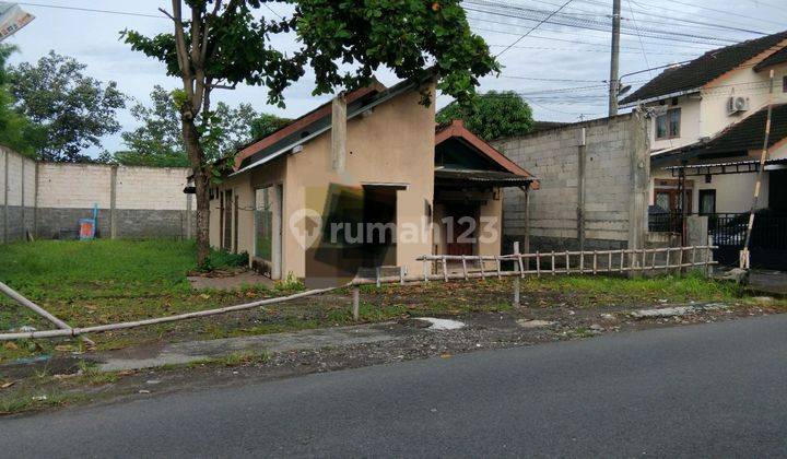 Rumah & Tanah Di Jln.kaliurang Km 6.5 , Lt 346 M2, Listrik 5500. Lokasi Strategis ,mangku Jalan Cck Utk Usaha. 2