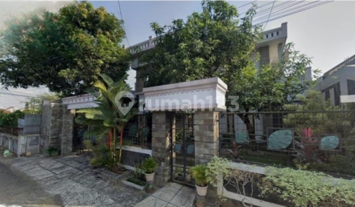 Rumah Besar 2 Lantai di Timur Jogja Expo Center, Dekat Rs Harjolukito.