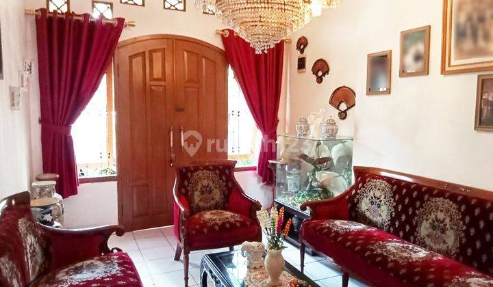 Dijual Cepat Rumah Tinggal Nyaman Beserta Isinya, Ada Usaha Kos kosan Daerah Sayap Ahmad Yani 12