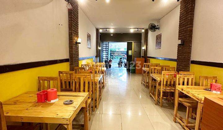 Investasi Menarik Ruko 3 Lantai Tengah Kota Area Sayap Buah Batu. Ruko Sedang Ter Per Lantai