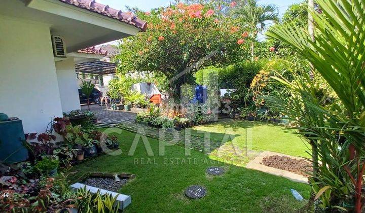 Rumah Cantik Nan Asri Dan Sangat Terawat di Area Setrasari, Cocok Untuk Kumpul Keluarga 1