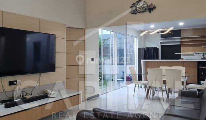 Rumah Homy Semi Furnished Modern di Kota Baru Parahyangan Tatar Jingganagara 1