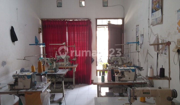 Rumah Strategis over sewa siap huni, Taman Kopo Indah 4