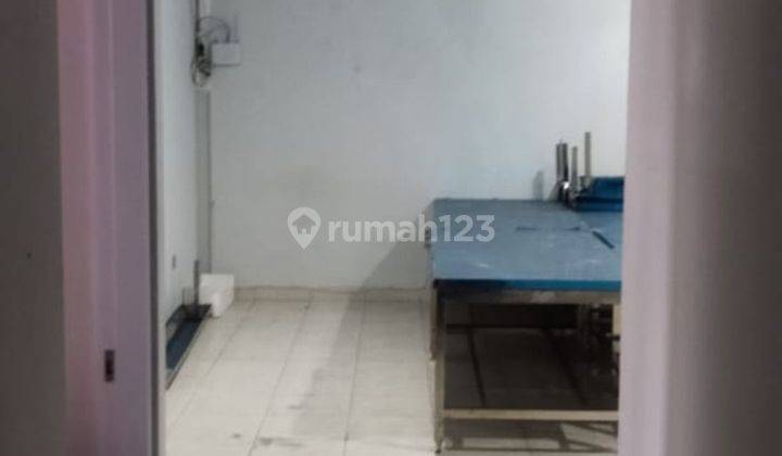 Rumah 3 lantai Minimalis lokasi Strategis, Taman Kopo Indah 2