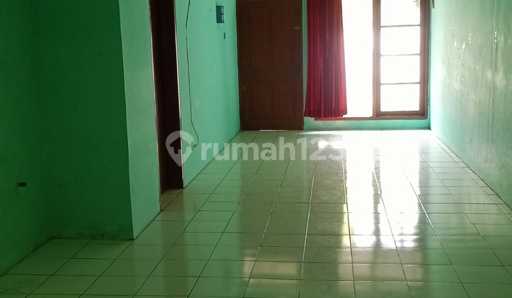Rumah Minimalis 1,5 Lantai Strategis, Siap Huni, Taman Kopo Indah