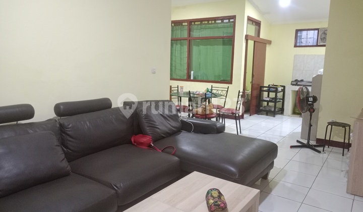 Affordable Fully Furnished House Ready to Live In, Taman Kopo Indah