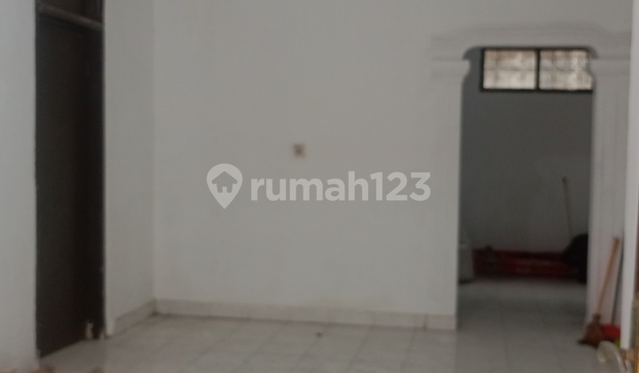 Rumah Strategis Jalan Lebar, Taman Kopo Undah Rumah Strategis Jalan Lebar, Taman Kopo Undah
