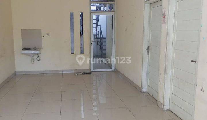 Rumah Minimalis Strategis 1,5 Lantai Siap Huni, Tanan Kopo Indah 1