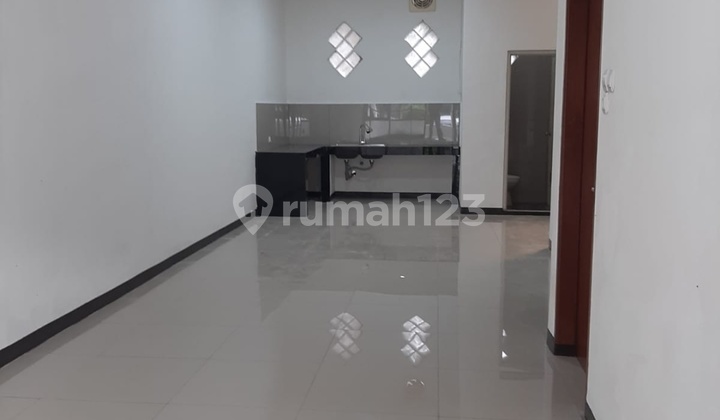 Minimalist 2-Story House, Renovated and Ready to Live In, Taman Kopo Indah 2