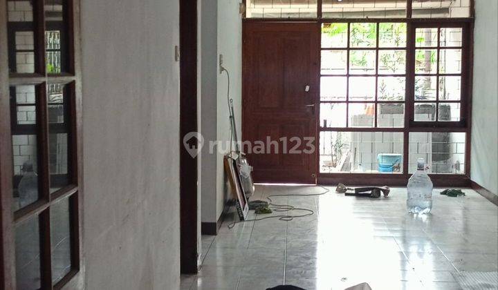 Rumah Strategis Sudah Renovasi, Taman Kopo Indah 1