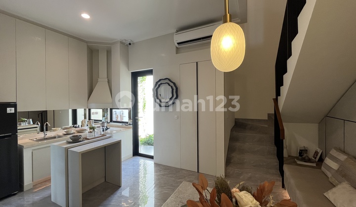 Rumah 3 Kamar Tidur di Alam Sutera dekat Akses Tol dan Binus 2