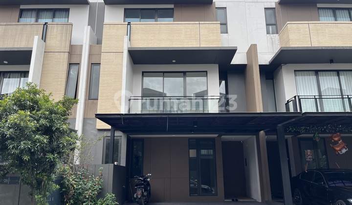 For Rent Luxury House in Zora BSD, Near Grandlucky and Qbig Mall