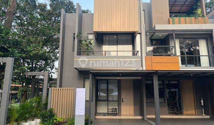 Rumah 4 Kamar Tidur di BSD dekat Mal Eastvara, Tanpa Dp 1