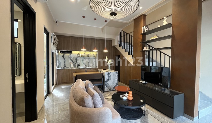 Rumah 3 Kamar Tidur Dekat Binus Alam Sutera dan Tol, Dp Dicicil 2