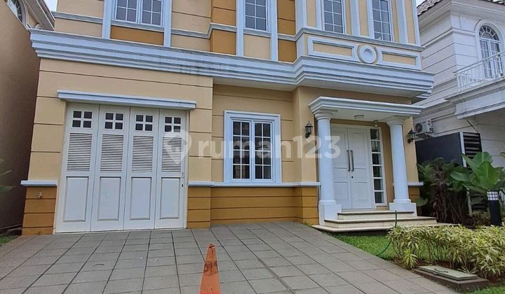 New Menteng Village Illago Gading Serpong House 1