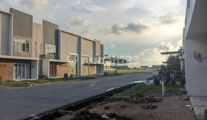 Cheap Sale Warehouse Laksana Bizzpark 3 Floors Cheap Sale Warehouse Laksana Bizzpark 3 Floors