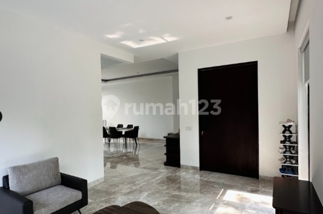 For Sale Luxurious Ready-to-Live Home 2