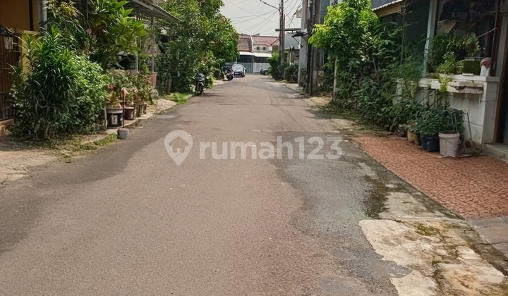 Rumah 1.5 Lantai Jual Cepat